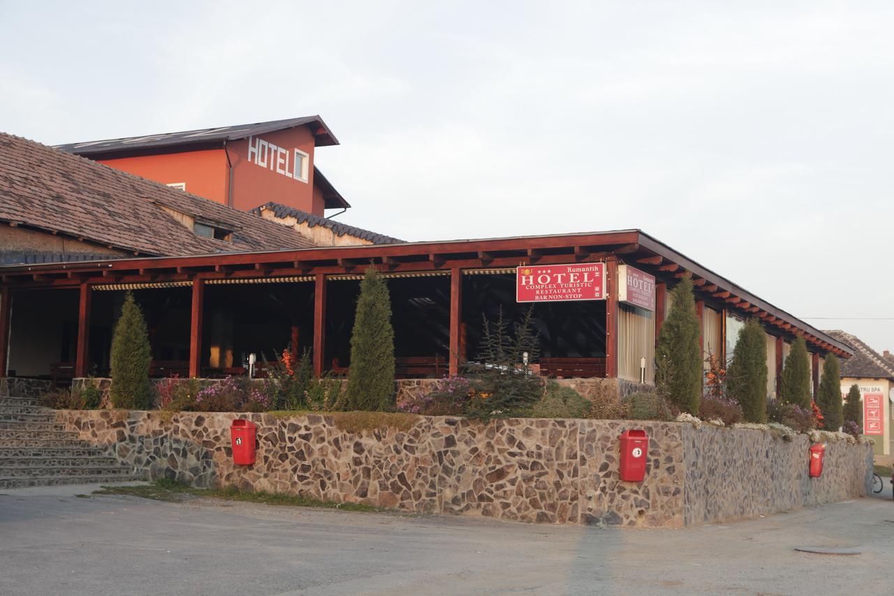 Hotel Romantik Balauseri Экстерьер фото